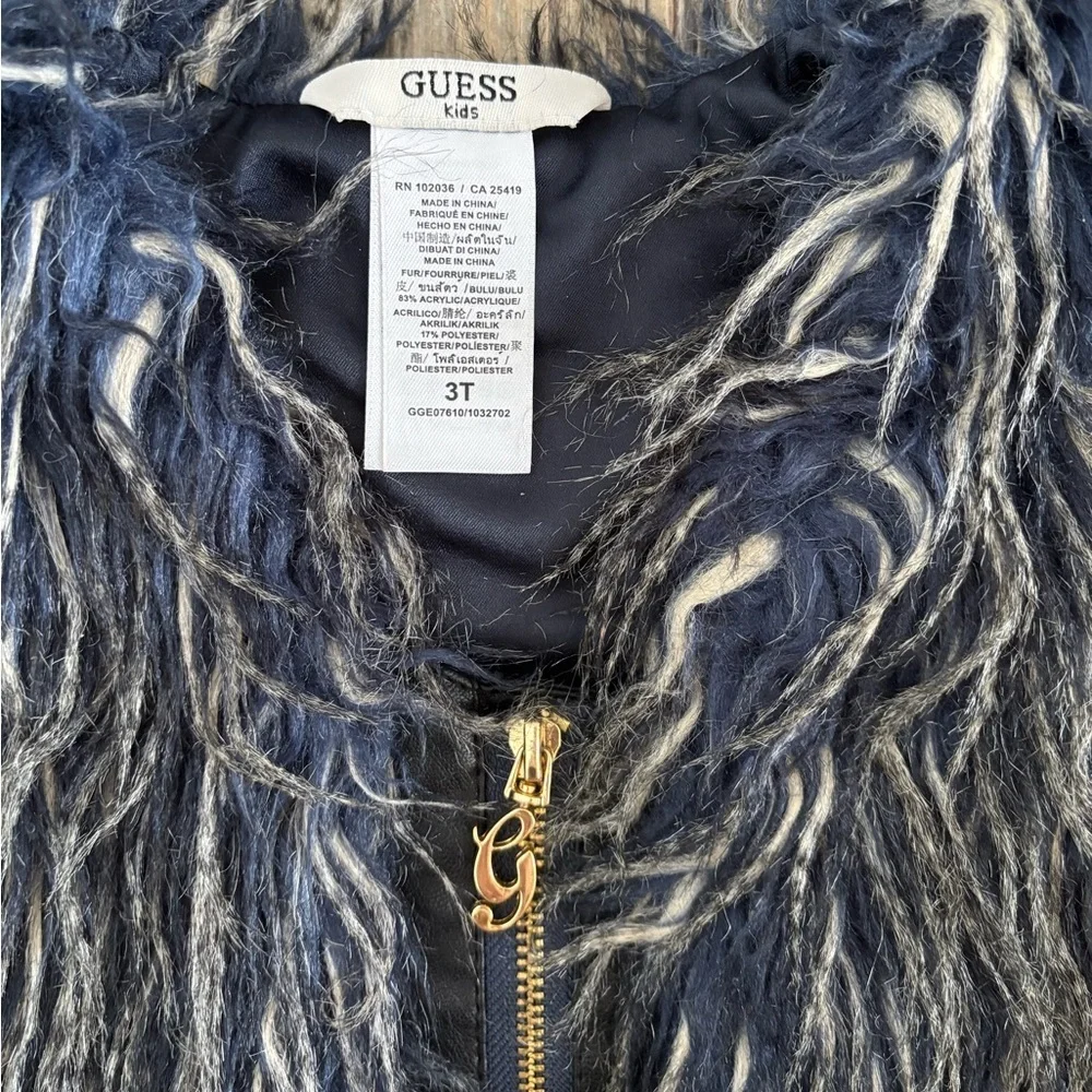 GUESS Kids Faux Fur Full Zip Vest Girls 3T Blue Tan Black Lined Logo Sleeveless